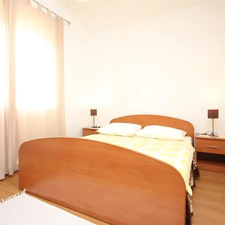 Апартаменты By The Sea Kraj, Pasman - 8247 *