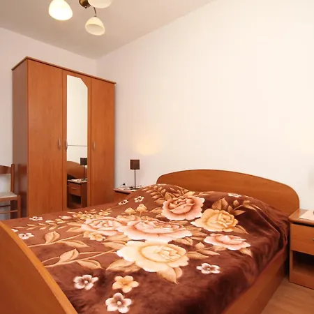 Apartman By The Sea Kraj - Pasman - 8247