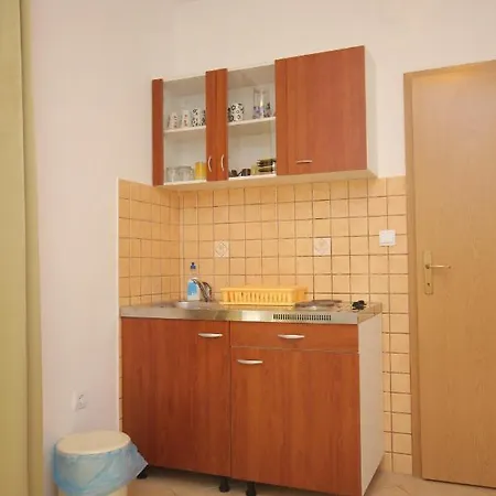 Апартаменты By The Sea Kraj - Pasman - 8247 *