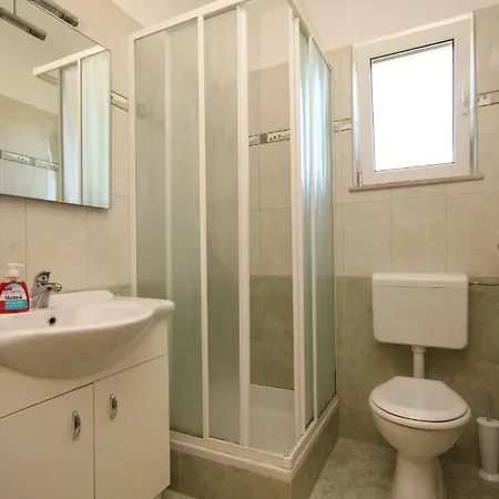 Апартаменты By The Sea Kraj - Pasman - 8247 Ткон