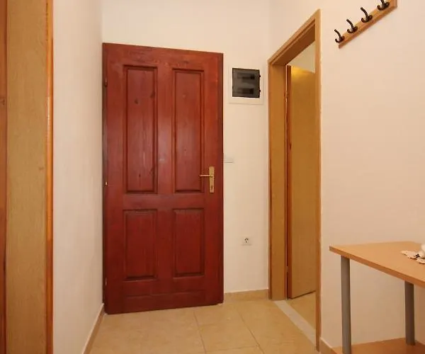 Apartment By The Sea Kraj - Pasman - 8247 Tkon
